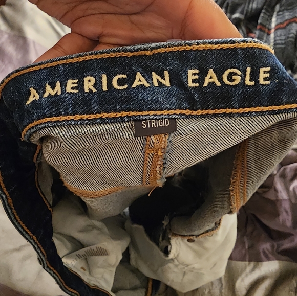 AE Mom Shorts - Picture 6 of 9